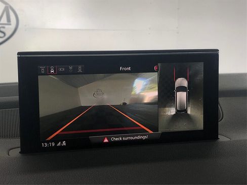 Used 2019 Audi Q7 3.0T Prestige image 30