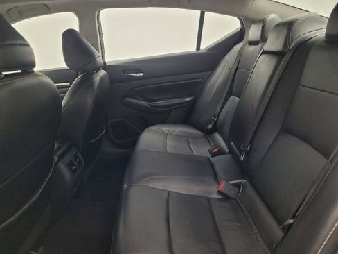 Used 2022 Nissan Altima 2.5 SL AWD/4WD image 18