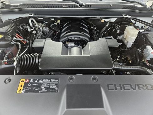 Used 2020 Chevrolet Tahoe Premier AWD/4WD image 34