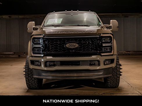 Used 2026 Ford F450 Platinum w/ Platinum Plus Package AWD/4WD image 4