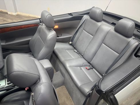 Used 2006 Toyota Solara SE FWD image 40