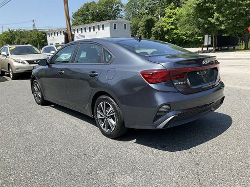 Used 2023 Kia Forte LXS FWD image 7