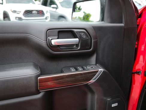 Used 2021 Chevrolet Silverado 1500 LT Trail Boss w/ Convenience Package II AWD/4WD image 15