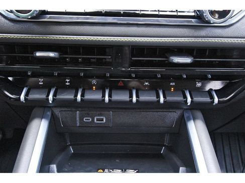 Used 2026 Chevrolet Colorado ZR2 AWD/4WD image 26