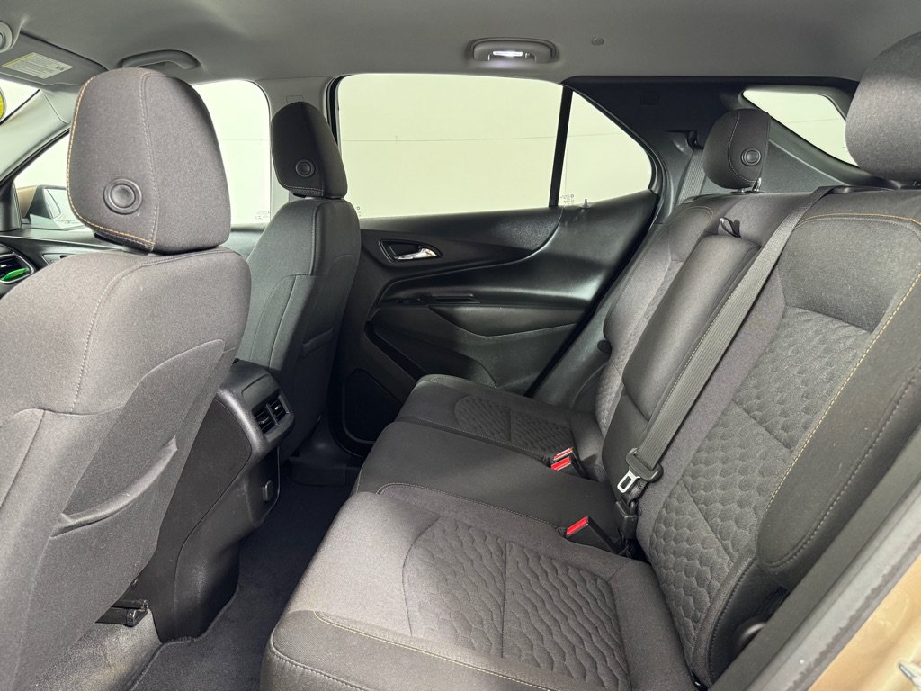 Used 2018 Chevrolet Equinox LT FWD image 19