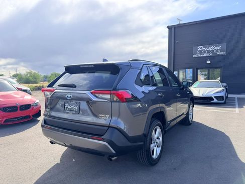 Used 2021 Toyota RAV4 Limited AWD/4WD image 4