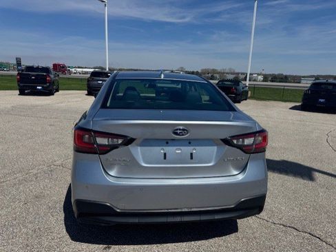 Used 2022 Subaru Legacy Limited image 8