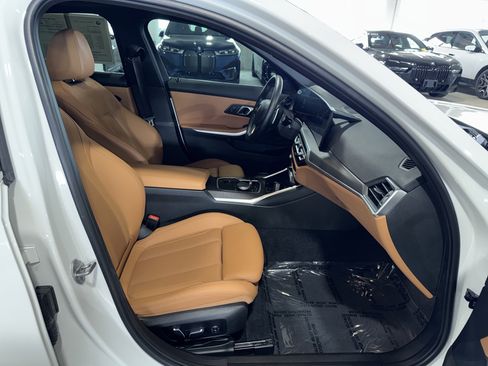 Certified 2024 BMW 330i Sedan w/ Convenience Package image 12