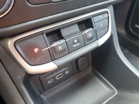 Used 2023 GMC Terrain Denali image 24