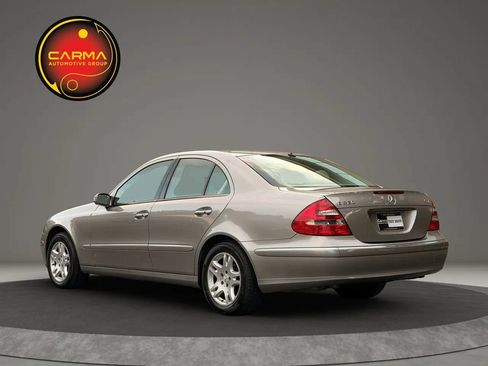 Used 2006 Mercedes-Benz E 320 CDI Sedan image 4