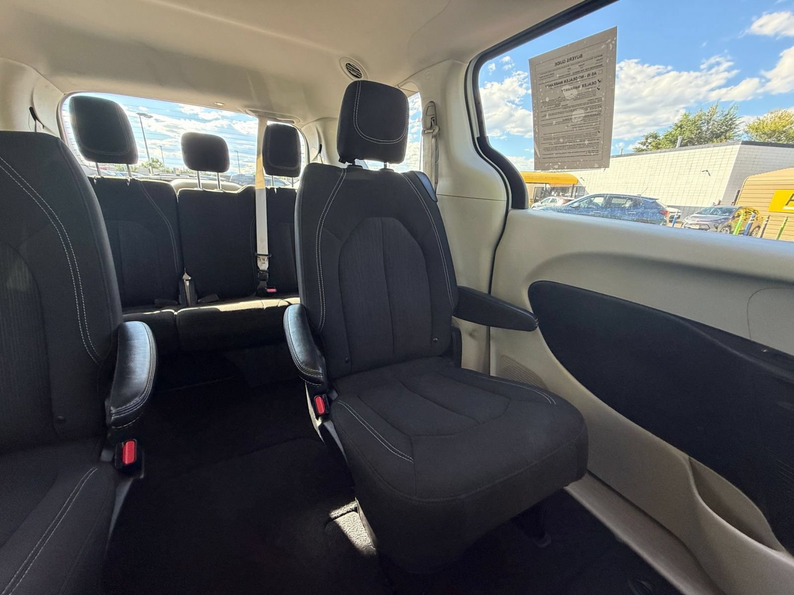 Used 2024 Chrysler Voyager LX FWD image 39