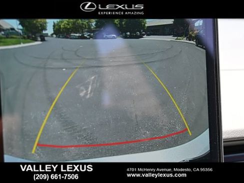 New 2026 Lexus ES 350e w/ Convenience Package FWD image 7