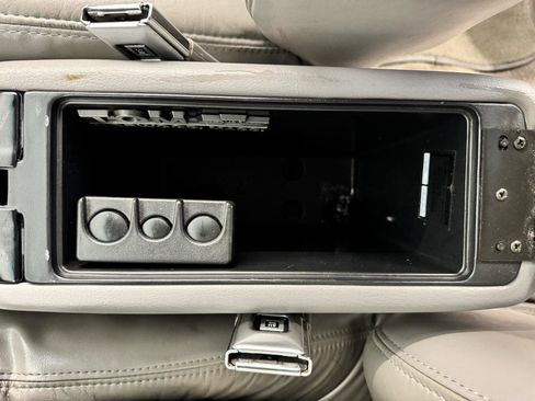 Used 1996 Chevrolet Impala SS RWD image 26