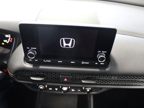 Used 2024 Honda HR-V Sport image 25