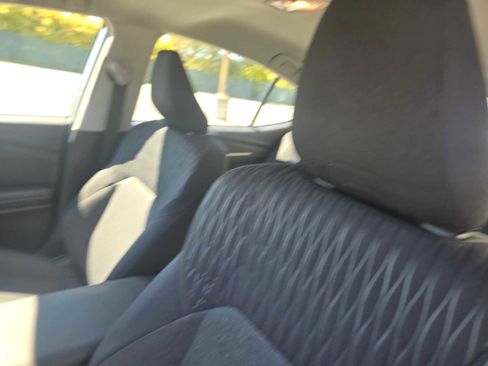 Used 2025 Toyota Camry LE w/ Convenience Package image 23