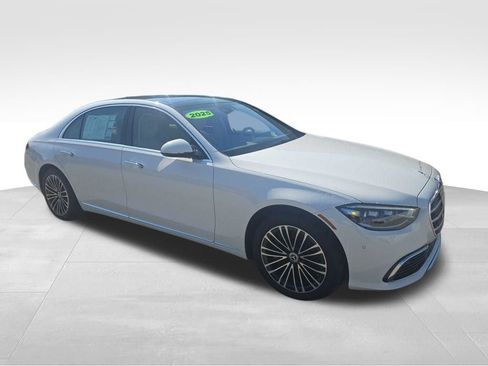 Used 2025 Mercedes-Benz S 500 4MATIC image 7
