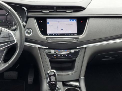 Certified 2023 Cadillac XT5 Premium Luxury FWD image 25