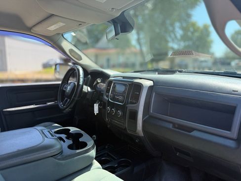 Used 2016 RAM 2500 Tradesman w/ Chrome Appearance Group AWD/4WD image 25
