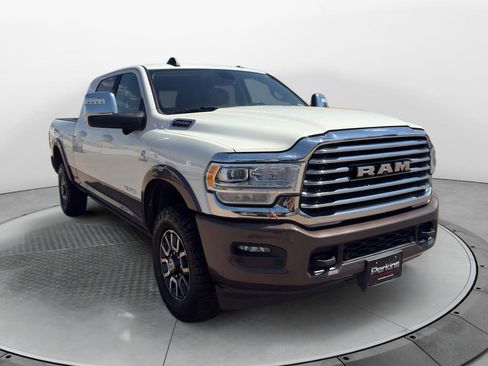 Used 2023 RAM 2500 Limited AWD/4WD image 3