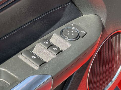 Used 2020 Ford Mustang Premium RWD image 19