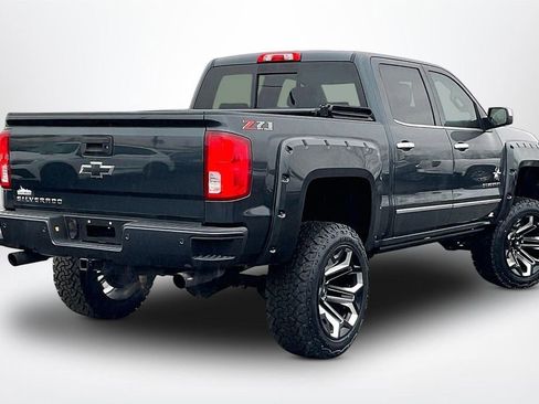 Used 2018 Chevrolet Silverado 1500 LTZ Z71 w/ LTZ Plus Package image 6