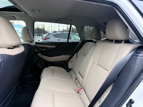 Certified 2025 Subaru Outback Limited image 20