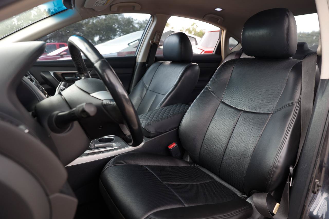 Used 2013 Nissan Altima 2.5 SL FWD image 6
