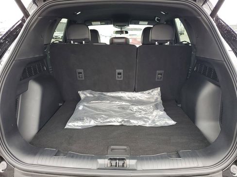 Used 2025 Ford Escape ST-Line w/ Equipment Group 301A image 30