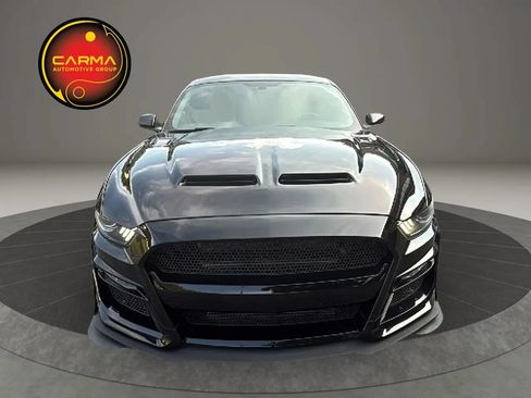 Used 2017 Ford Mustang GT Premium w/ Equipment Group 401A RWD image 9