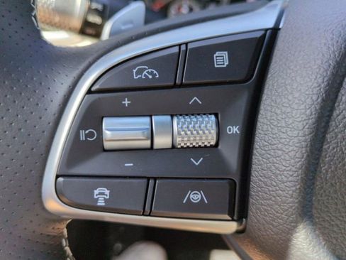 Certified 2025 Genesis G70 2.5T image 16