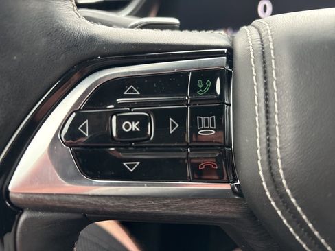 Used 2021 Jeep Grand Cherokee L Overland w/ Advanced Protech Group III image 24