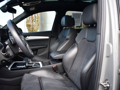 Used 2021 Audi SQ5 Prestige w/ Prestige Package image 13