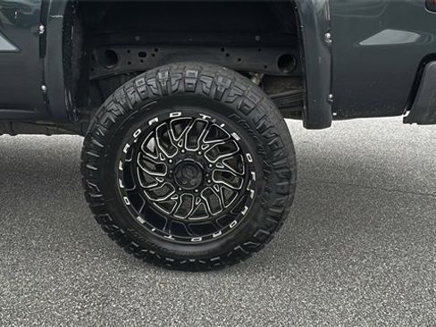 Used 2018 Chevrolet Silverado 2500 LTZ w/ Duramax Plus Package image 19