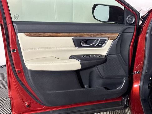 Certified 2019 Honda CR-V Touring image 11