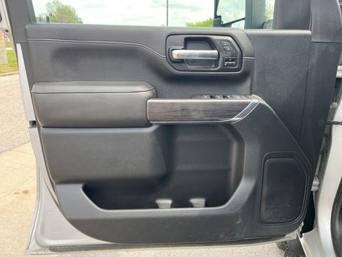 Used 2020 Chevrolet Silverado 3500 LTZ w/ LTZ Convenience Package AWD/4WD image 25