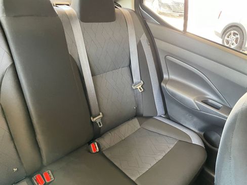 Used 2025 Nissan Versa SV image 35