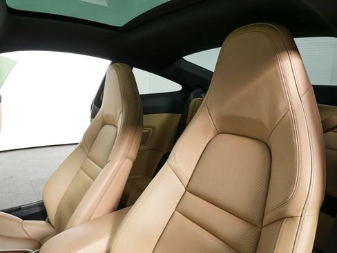 Certified 2020 Porsche 911 Carrera S w/ Premium Package image 5