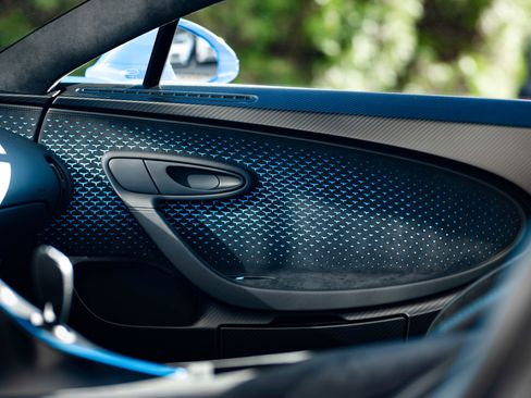 Used 2021 Bugatti Chiron Pur Sport image 63