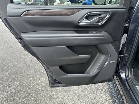 Used 2022 Chevrolet Tahoe Z71 image 15