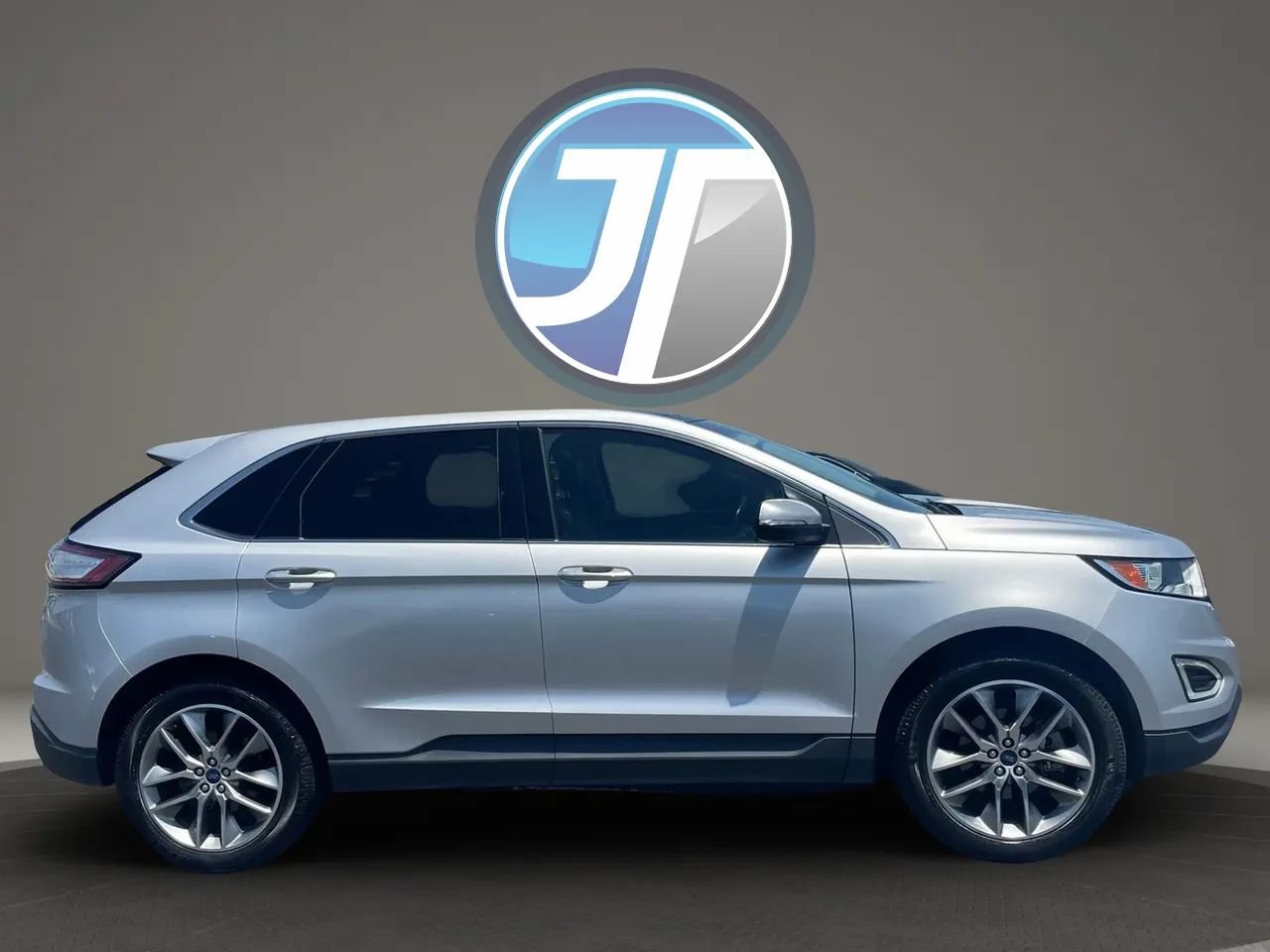 Used 2015 Ford Edge Titanium w/ Equipment Group 301A FWD image 20