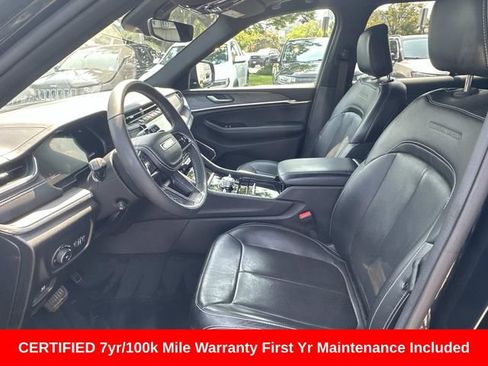 Used 2023 Jeep Grand Cherokee Overland AWD/4WD image 14
