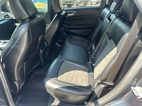 Used 2024 Ford Edge ST-Line AWD/4WD image 18