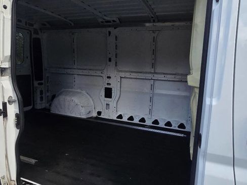 Used 2018 RAM ProMaster 1500 image 17