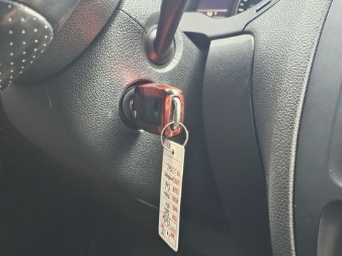 Used 2012 Volkswagen Jetta GLI Autobahn image 9