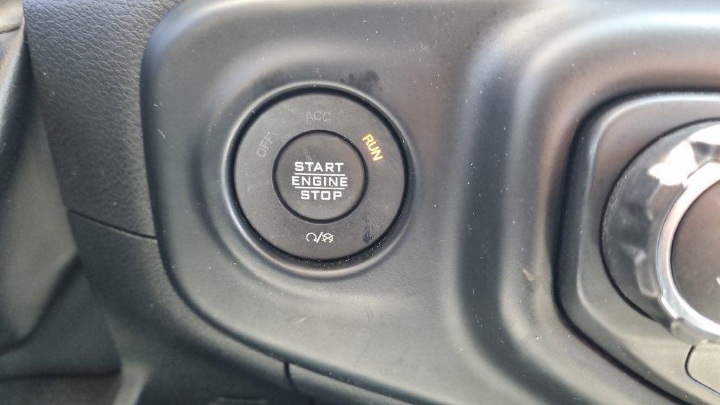 Used 2022 Jeep Wrangler Sport AWD/4WD image 24
