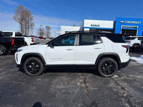 New 2026 Chevrolet Equinox LT w/ Convenience Package II image 2