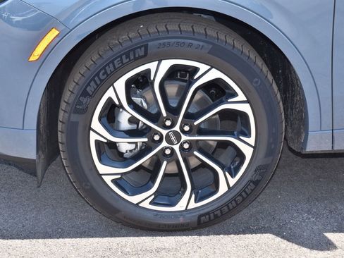 New 2026 Lincoln Nautilus Reserve AWD/4WD image 68