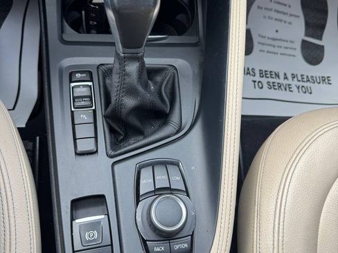 Used 2018 BMW X1 sDrive28i FWD image 10