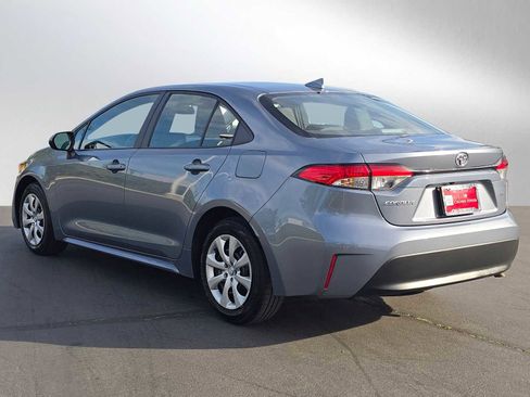 Certified 2025 Toyota Corolla LE image 5