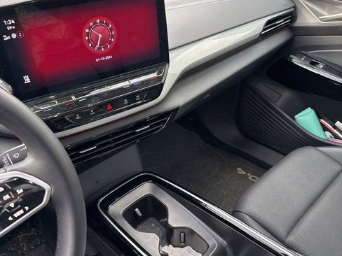 Used 2023 Volkswagen ID.4 Pro S image 6